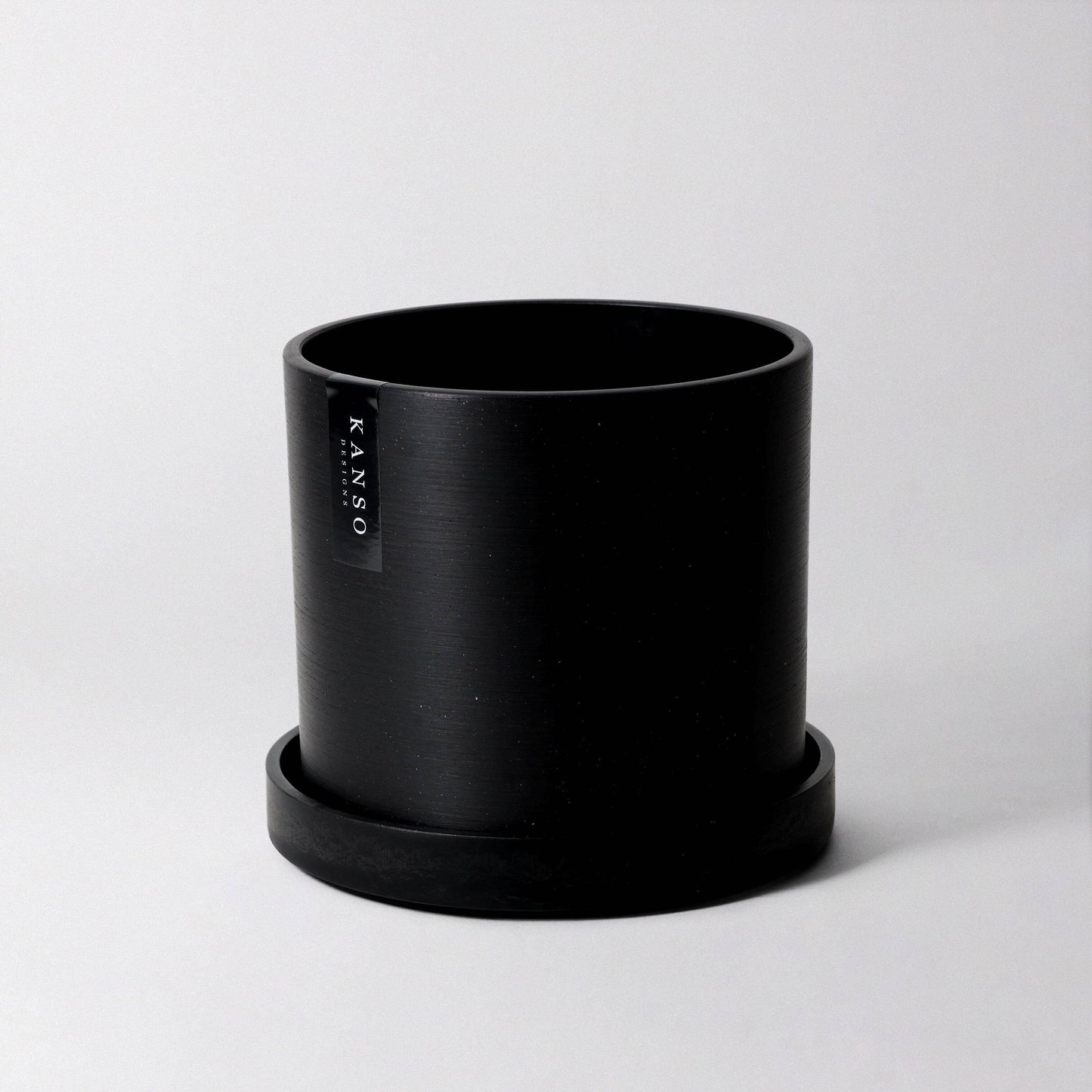 7" Signature Planter & Saucer : Black