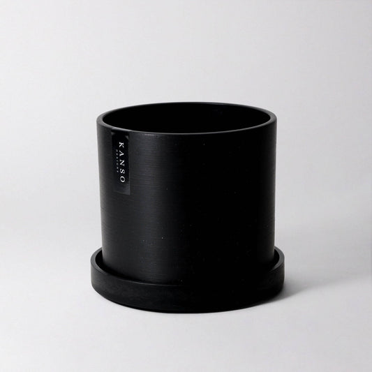 7" Signature Planter & Saucer : Black