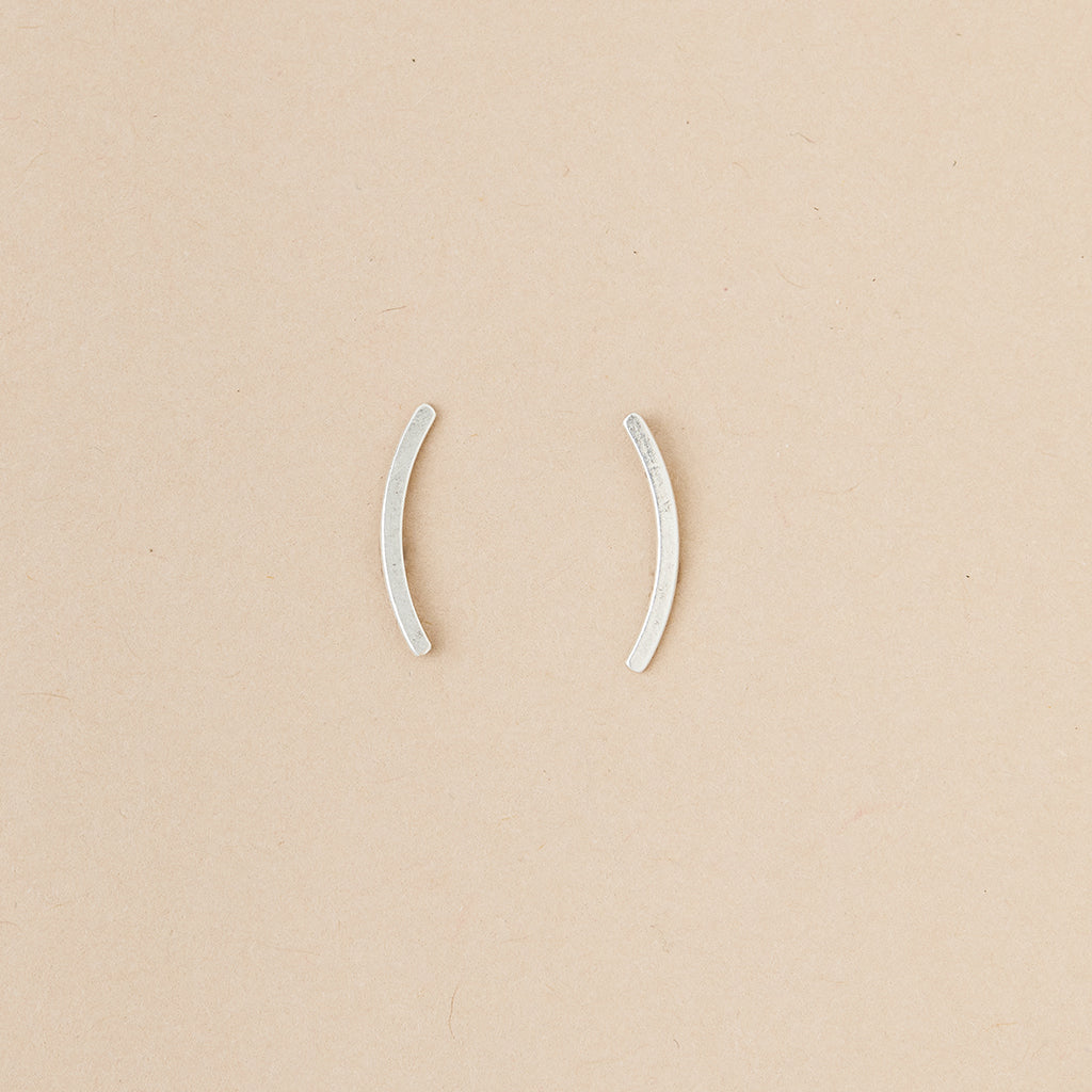 Comet Curve Studs