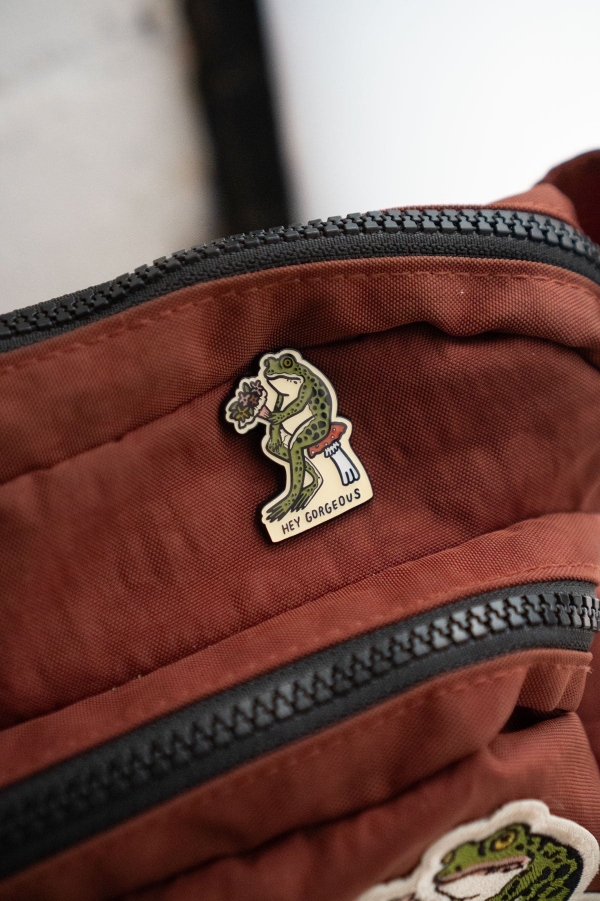 Hey Gorgeous Pin