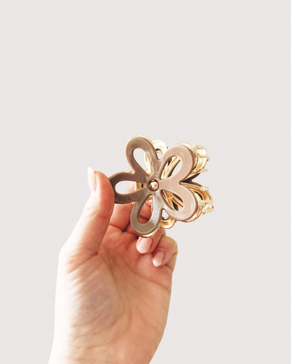 Gold Flower Claw